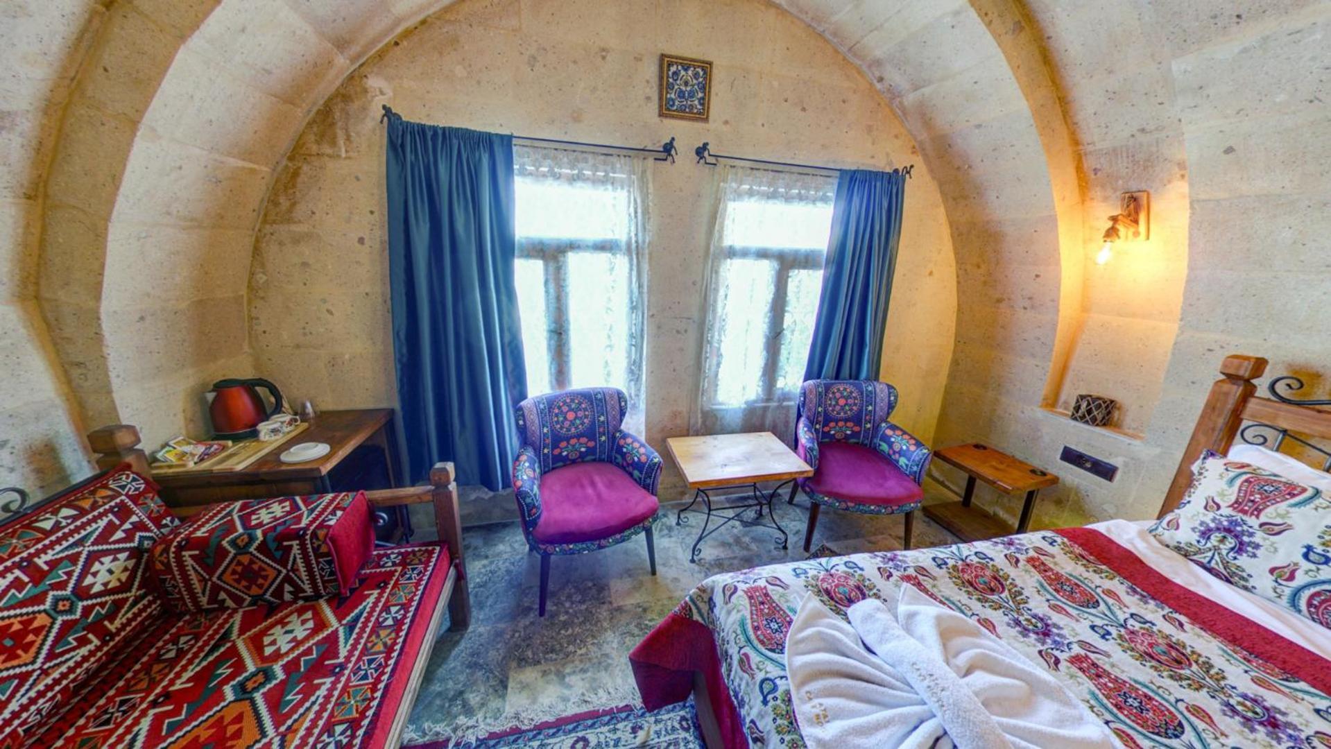 مبيت وإفطار أفانوس Atax Cave House المظهر الخارجي الصورة