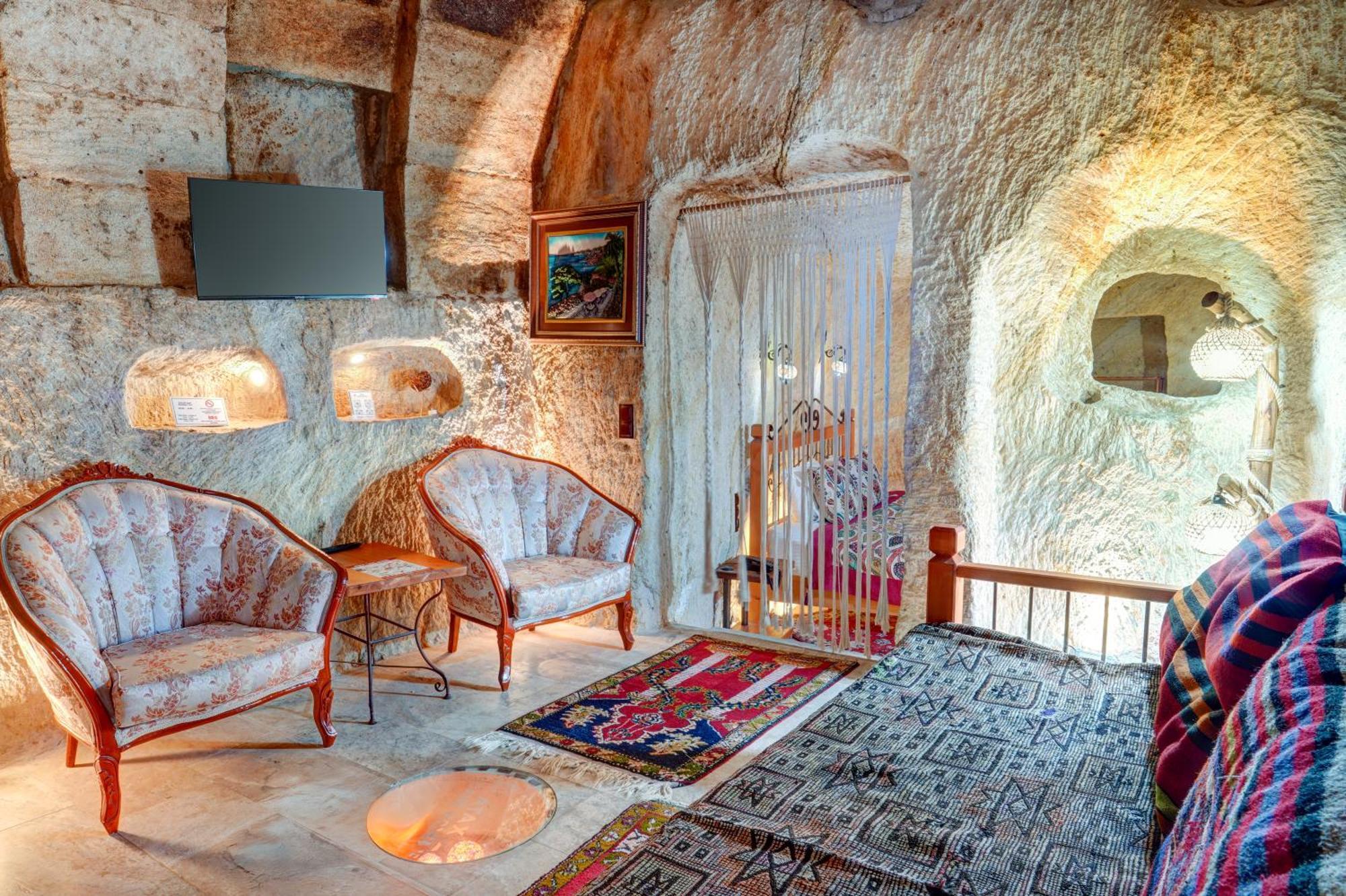مبيت وإفطار أفانوس Atax Cave House المظهر الخارجي الصورة